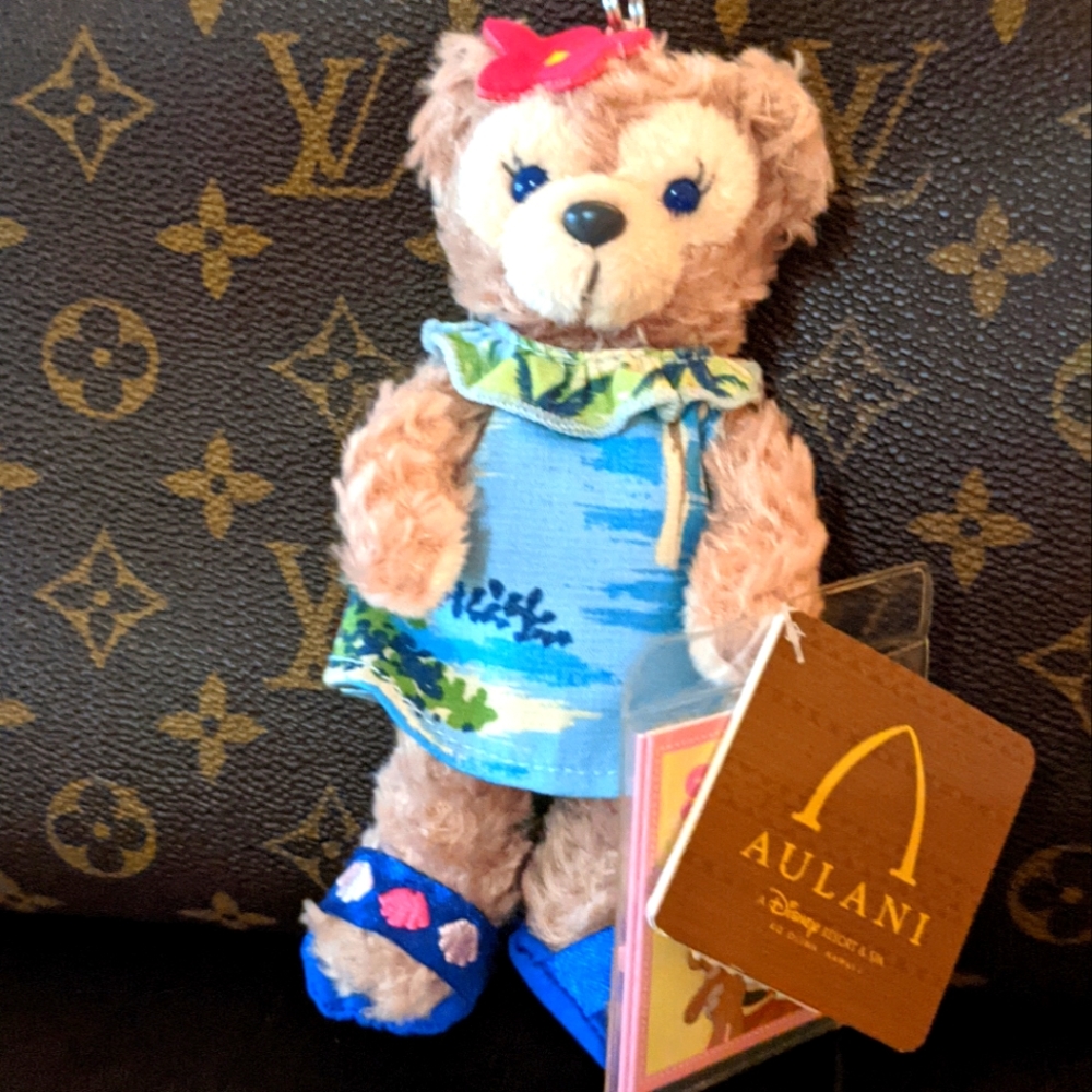 **Disney ShellieMay Duffy The Disney Bear NWT Keychain Bag Charm